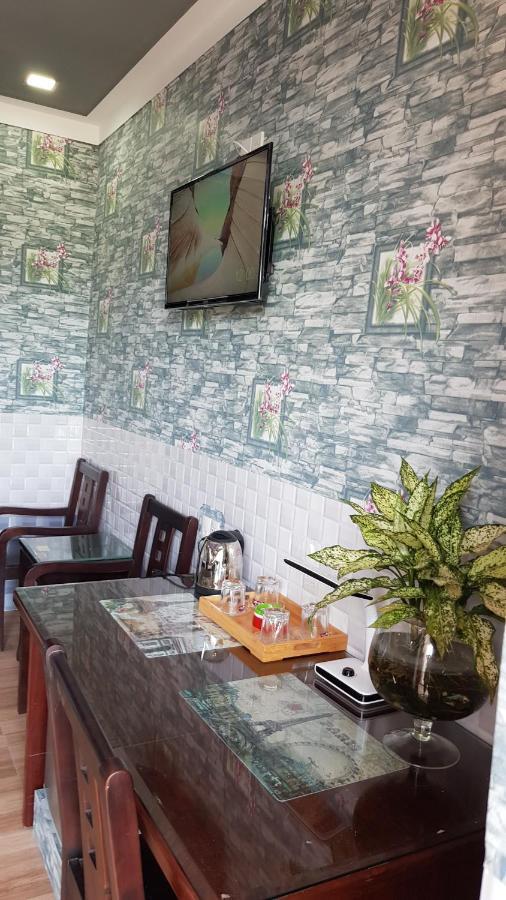 Khach San Anh Dong Hotel ฟานซาง ภายนอก รูปภาพ
